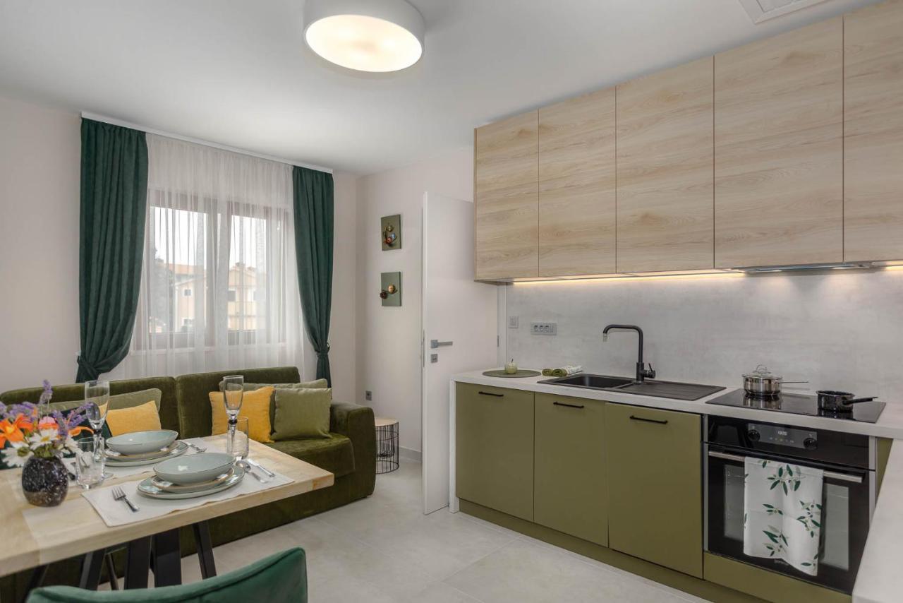 Apartments Olivia & Navy, Silo 外观 照片